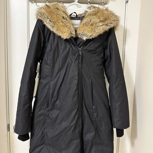 NEW WITH TAG Babaton St Moritz Parka